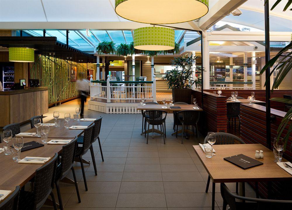 The Glen Hotel And Suites Rochedale Εξωτερικό φωτογραφία