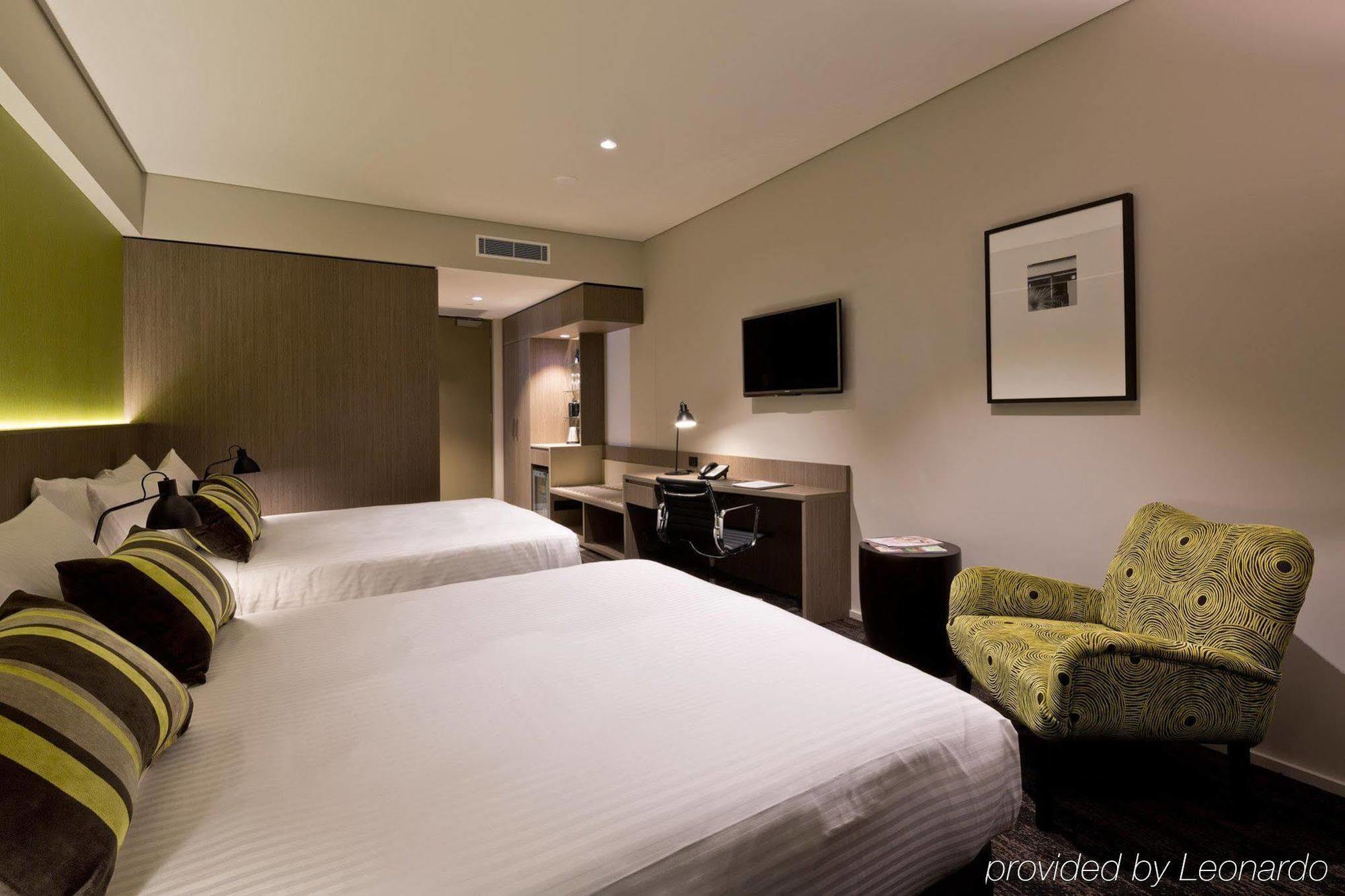 The Glen Hotel And Suites Rochedale Εξωτερικό φωτογραφία